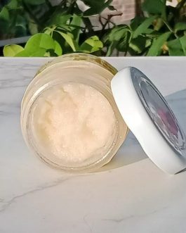 Banana Gum Lip Scrub