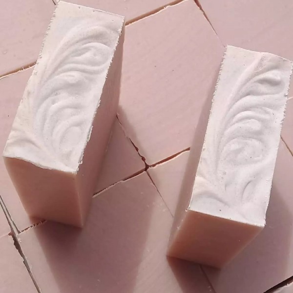 Coconut Milk and Calamine Soap - Image 3
